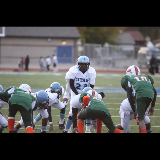 Dontevian Bell - Fordson High School Football (Dearborn, Michigan)