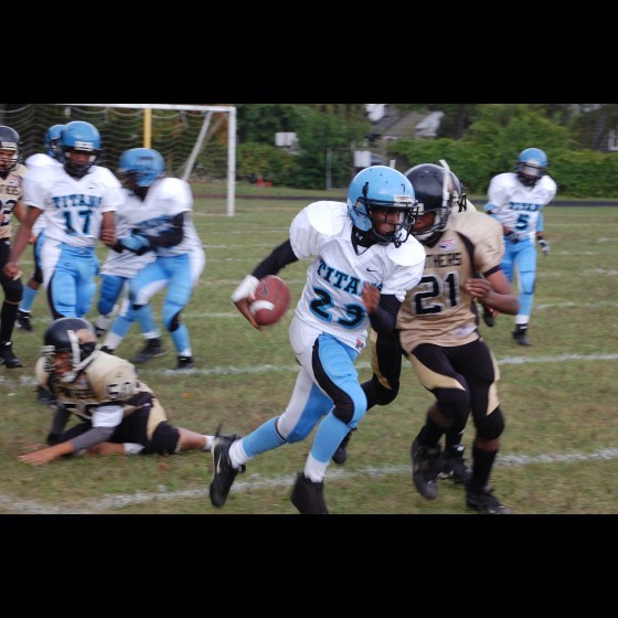 Dontevian Bell - Fordson High School Football (Dearborn, Michigan)