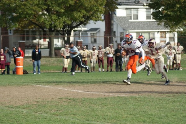 Nikolas Ricks - Ellet High School Football, Track & Field (Akron, Ohio)