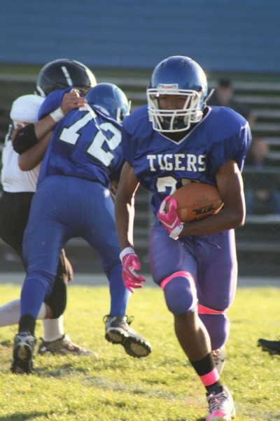 xavier freeman - Analy High School Football, Track & Field (Sebastopol, California)