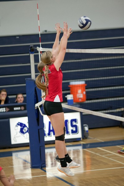 Sara Hibbs - Bella Vista High School Volleyball (Fair Oaks, California)