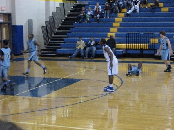 Tevin Battle - Bay City High School Basketball (Bay City, Texas)