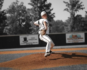 AUSTIN REAVES